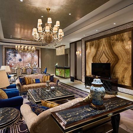 Hotel Wanda Realm Qiqihar Esterno foto