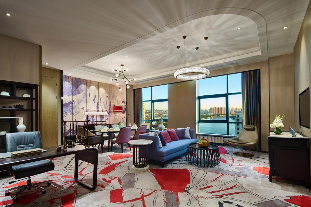 Hotel Wanda Realm Qiqihar Esterno foto