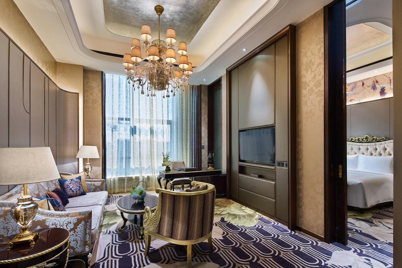 Hotel Wanda Realm Qiqihar Esterno foto