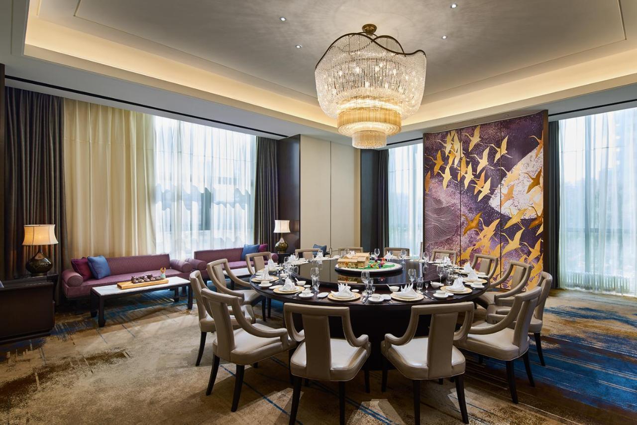 Hotel Wanda Realm Qiqihar Esterno foto